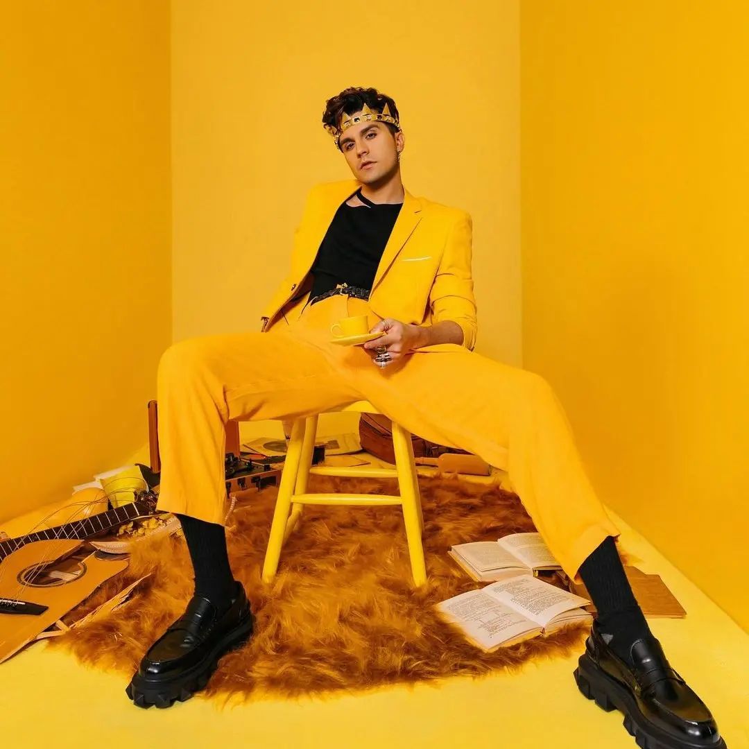 “Meio Termo” - @luansantana 💛 