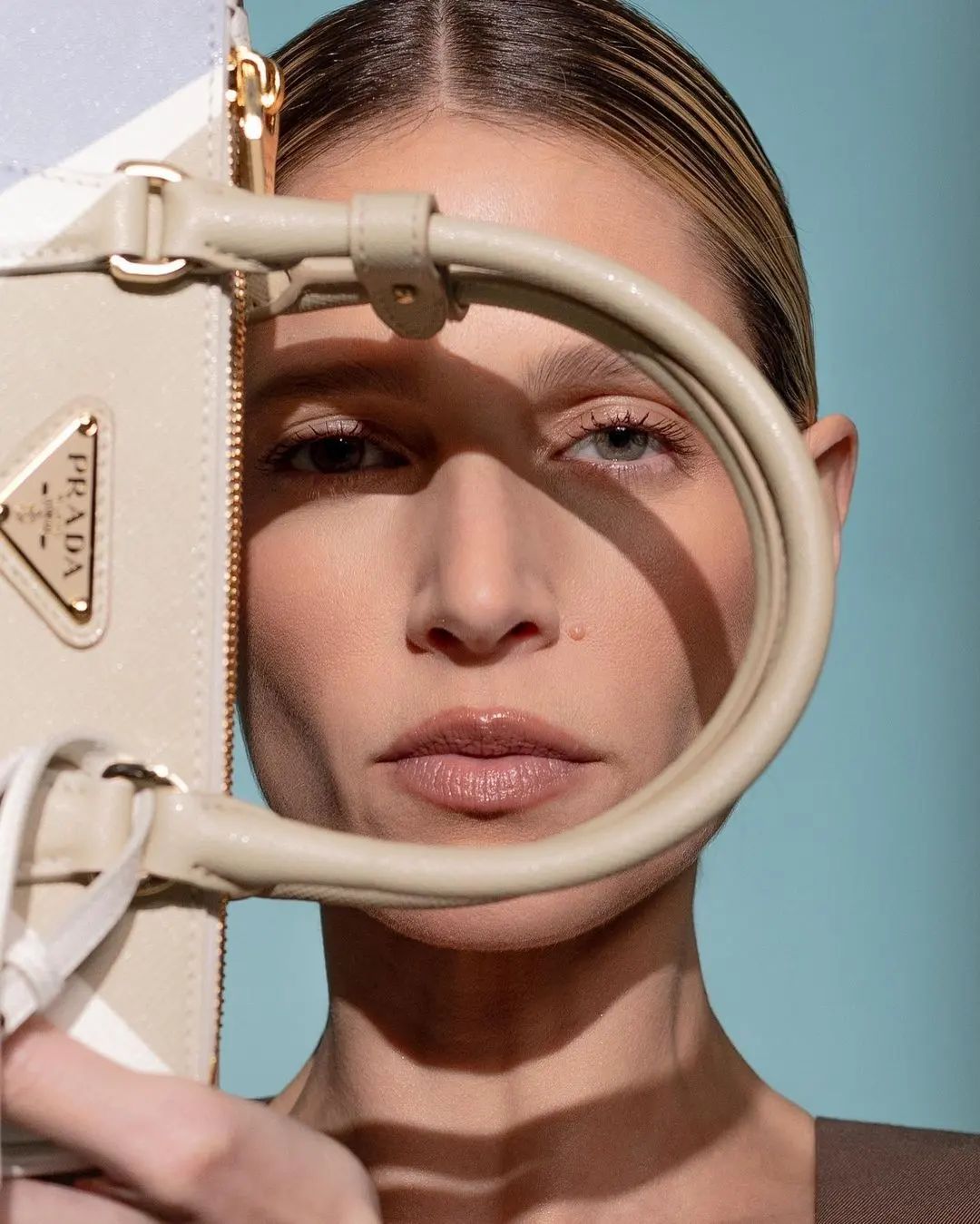 @prada x @helenabordon