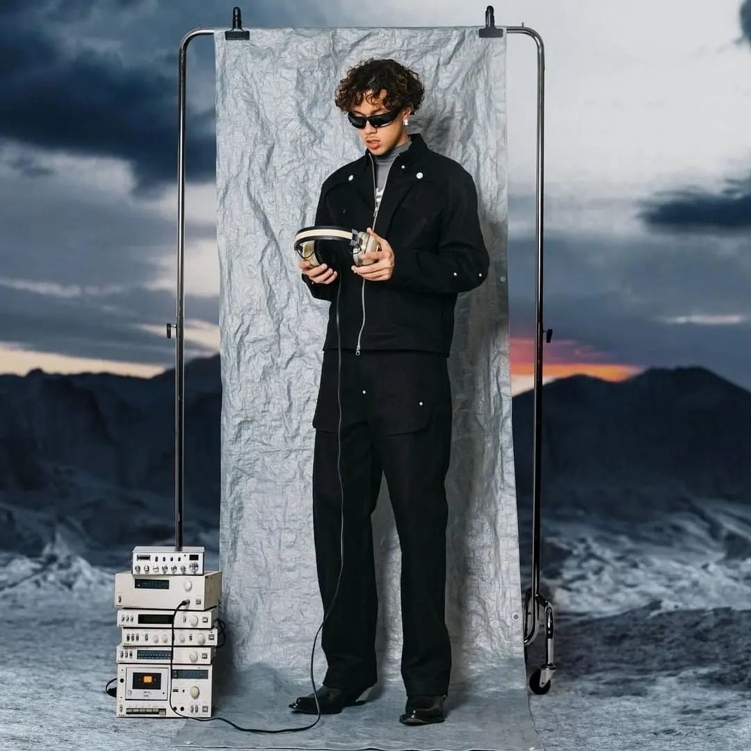 Somewhere in space: @euteto